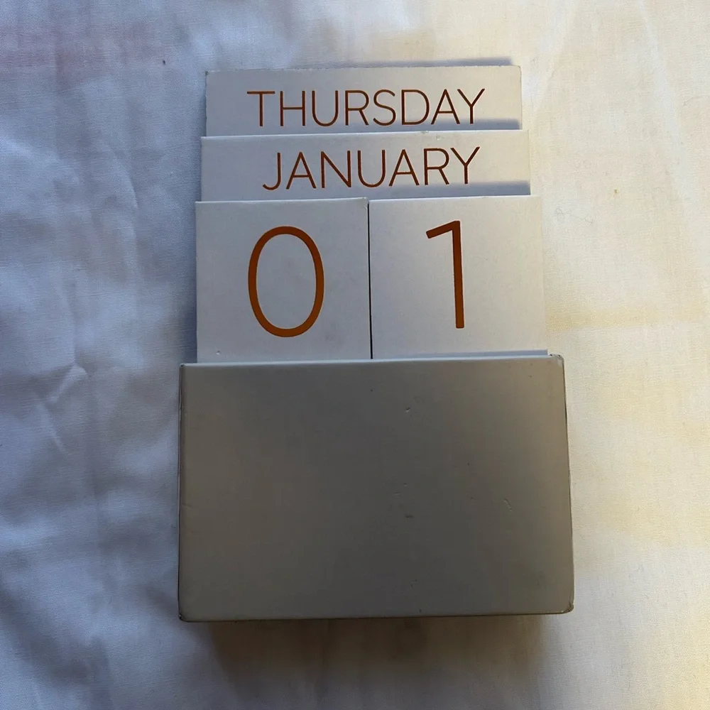 Gold Desk Calendar